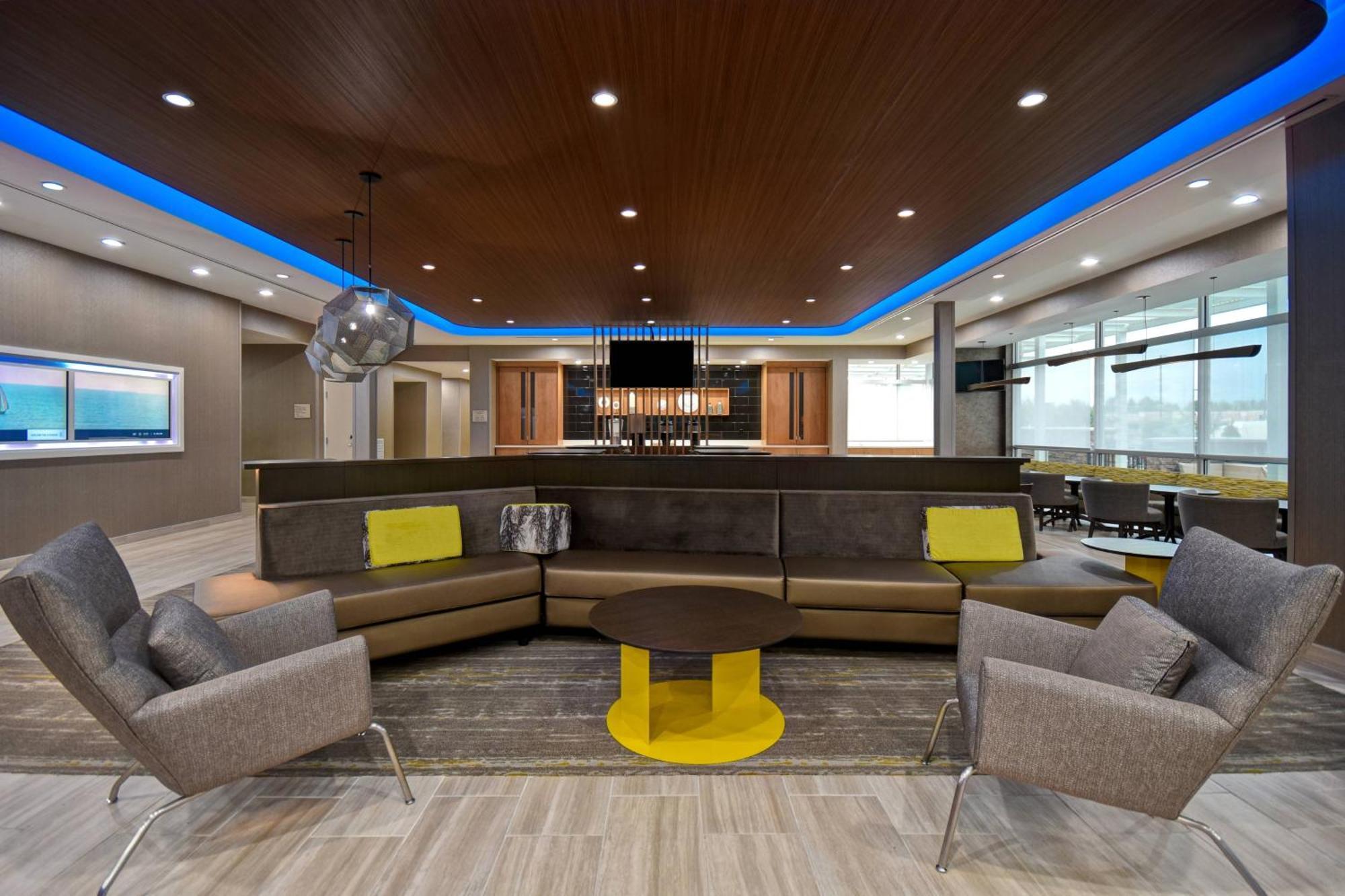 Springhill By Marriott Hotel